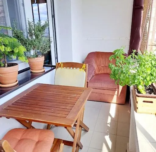 Yellow Sofa Διαμέρισμα Μπρατισλάβα